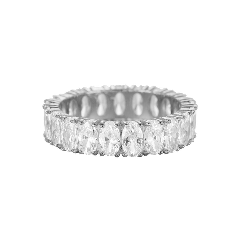 Egg diamond ring