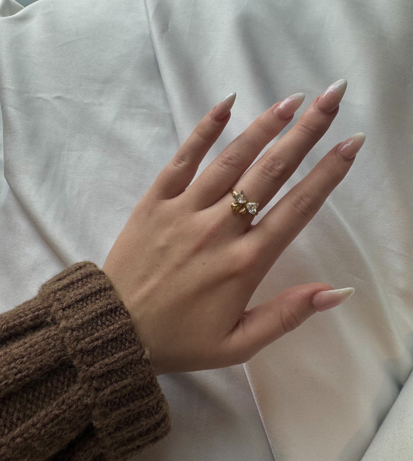 Bowtie ring