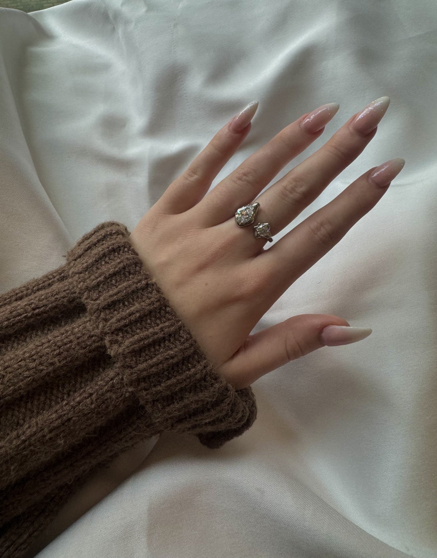 Silver diamond heart ring