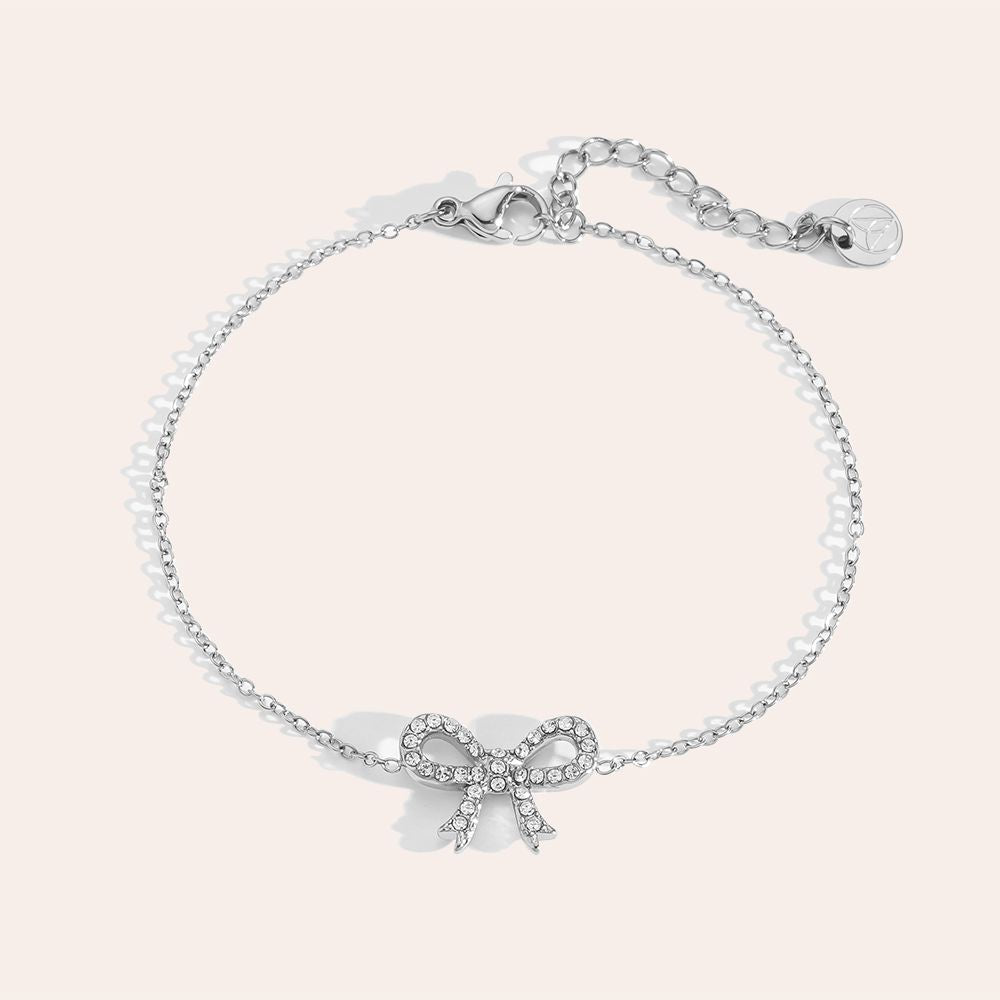 Silver bow bracelet