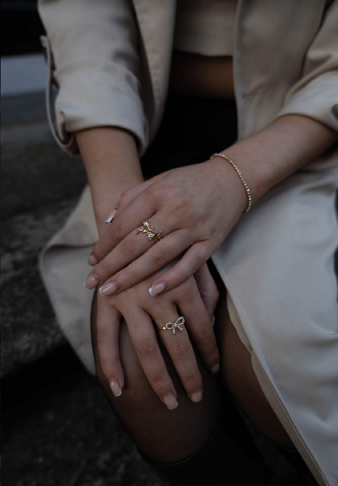 Gold bowtie diamond ring